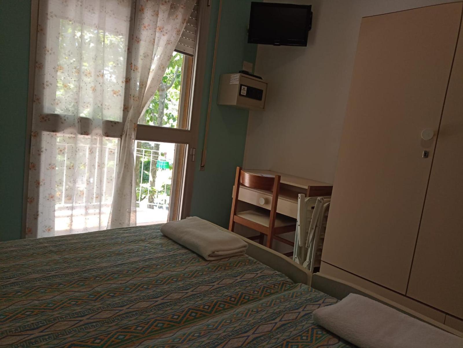 Hotel Toschi ลิโด ดิ กลาสเซ ภายนอก รูปภาพ